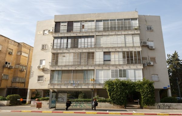 יצאנו לסיבוב נדל"ן תל אביבי עם צמד מתווכים מקצוען וחזרנו עם תובנות מעניינות. מחפשים לקנות או למכור? שווה לקרוא
